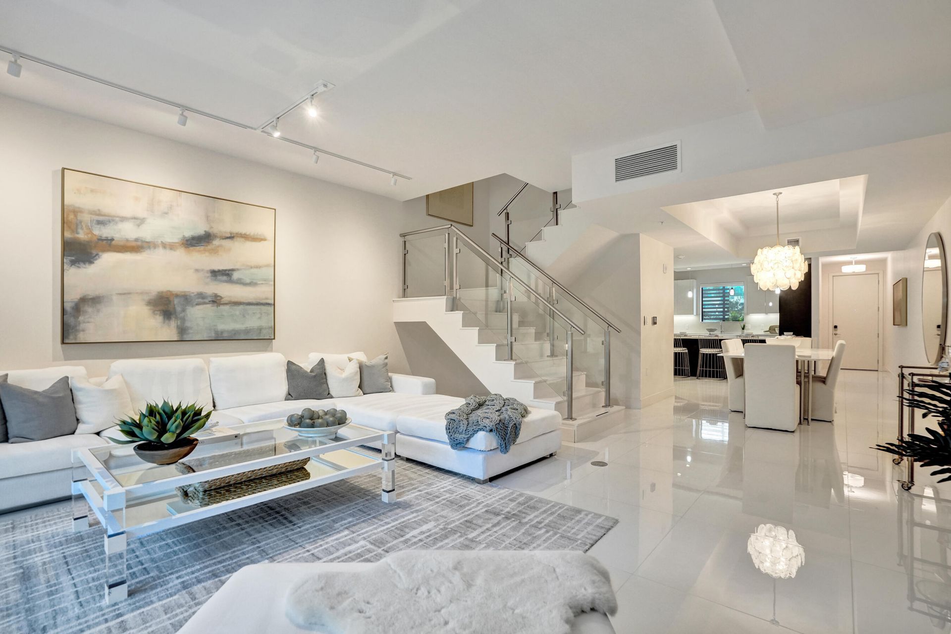 3030 N Ocean Boulevard, Unit S104, Fort Lauderdale, FL 33308 Photo