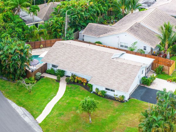 750 Heron Drive, Delray Beach, FL 33444