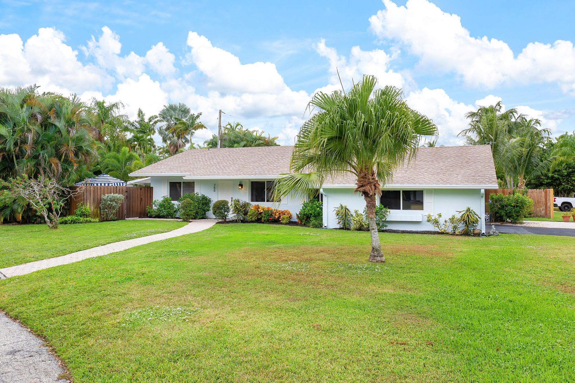 750 Heron Drive, Delray Beach, FL 33444 Photo