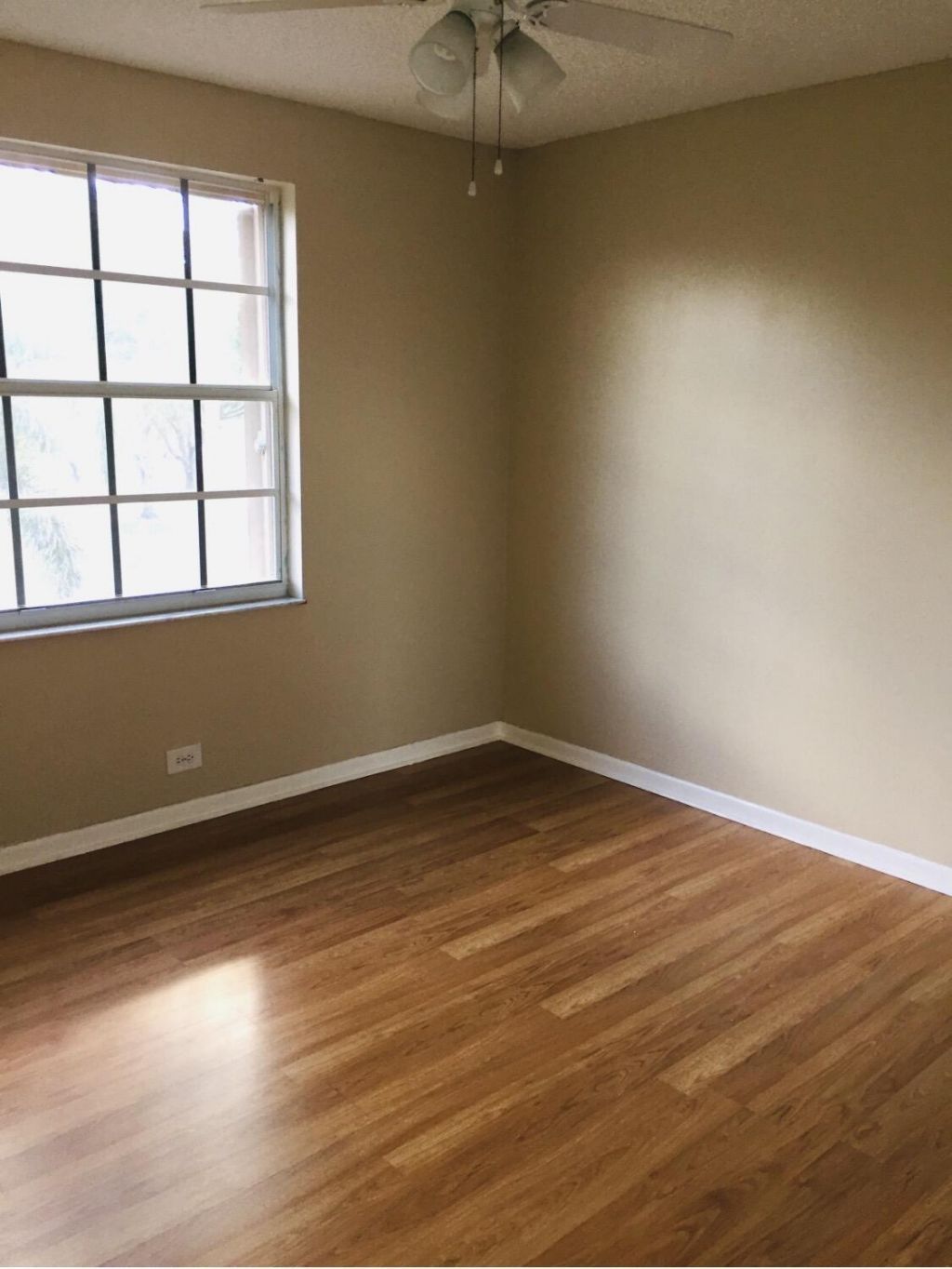 17977 SW 8th Street, Pembroke Pines, FL 33029 Photo