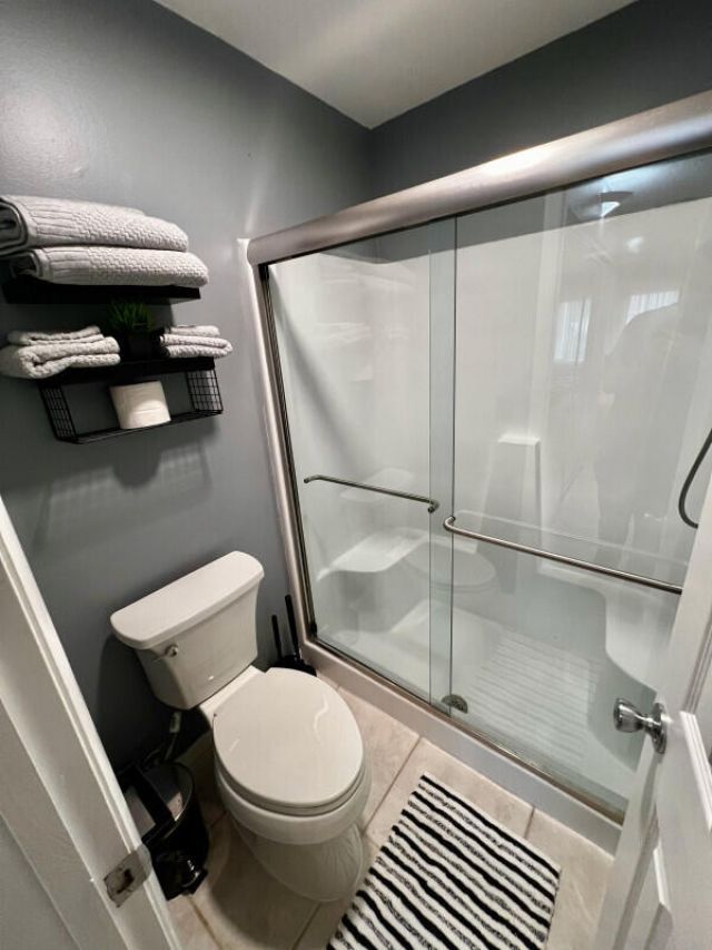 6540 Chasewood Drive, Unit F, Jupiter, FL 33458 Photo