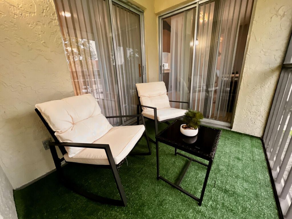 6540 Chasewood Drive, Unit F, Jupiter, FL 33458 Photo