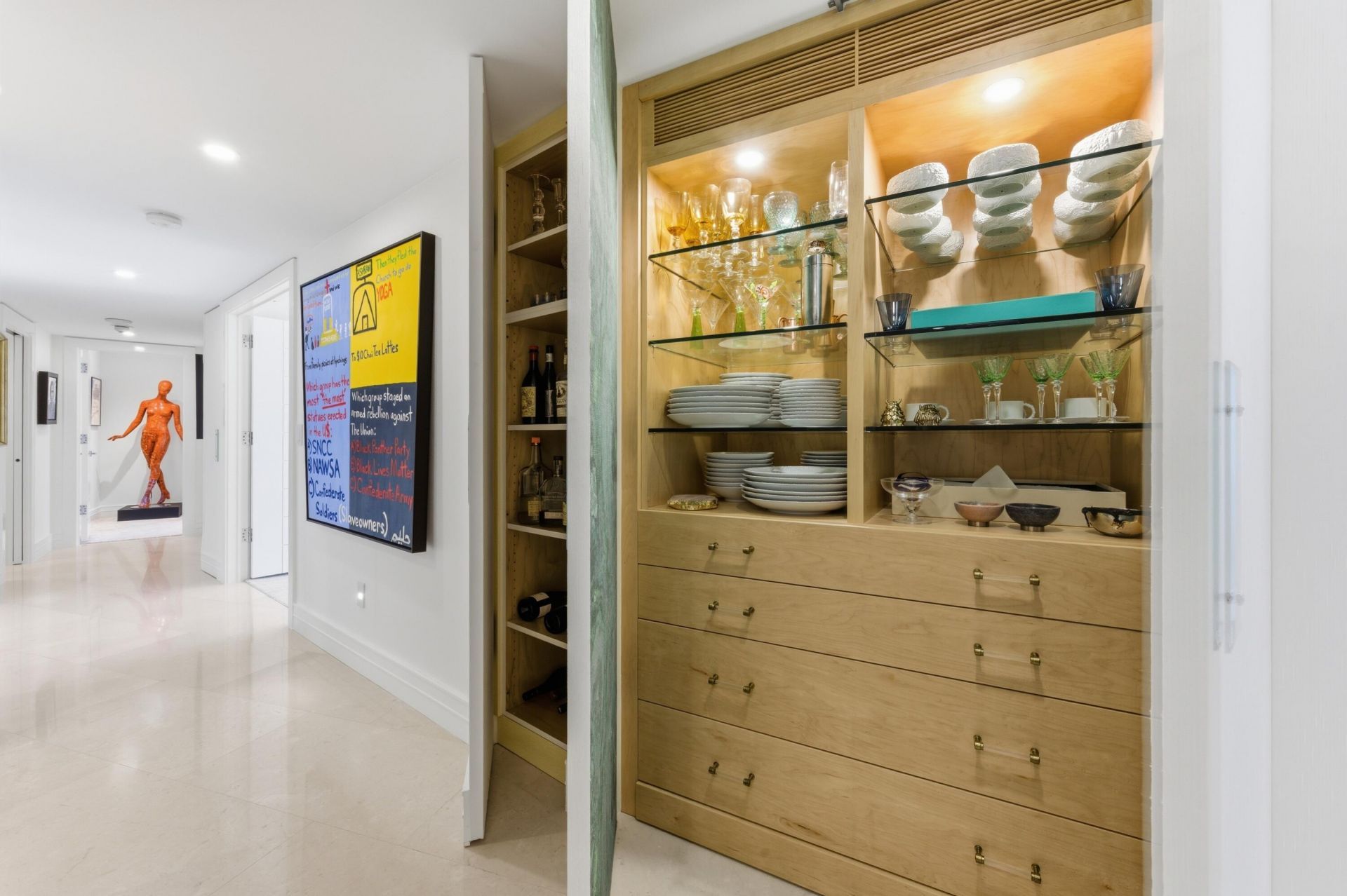 100 Sunrise Avenue, Unit 223, Palm Beach, FL 33480 Photo