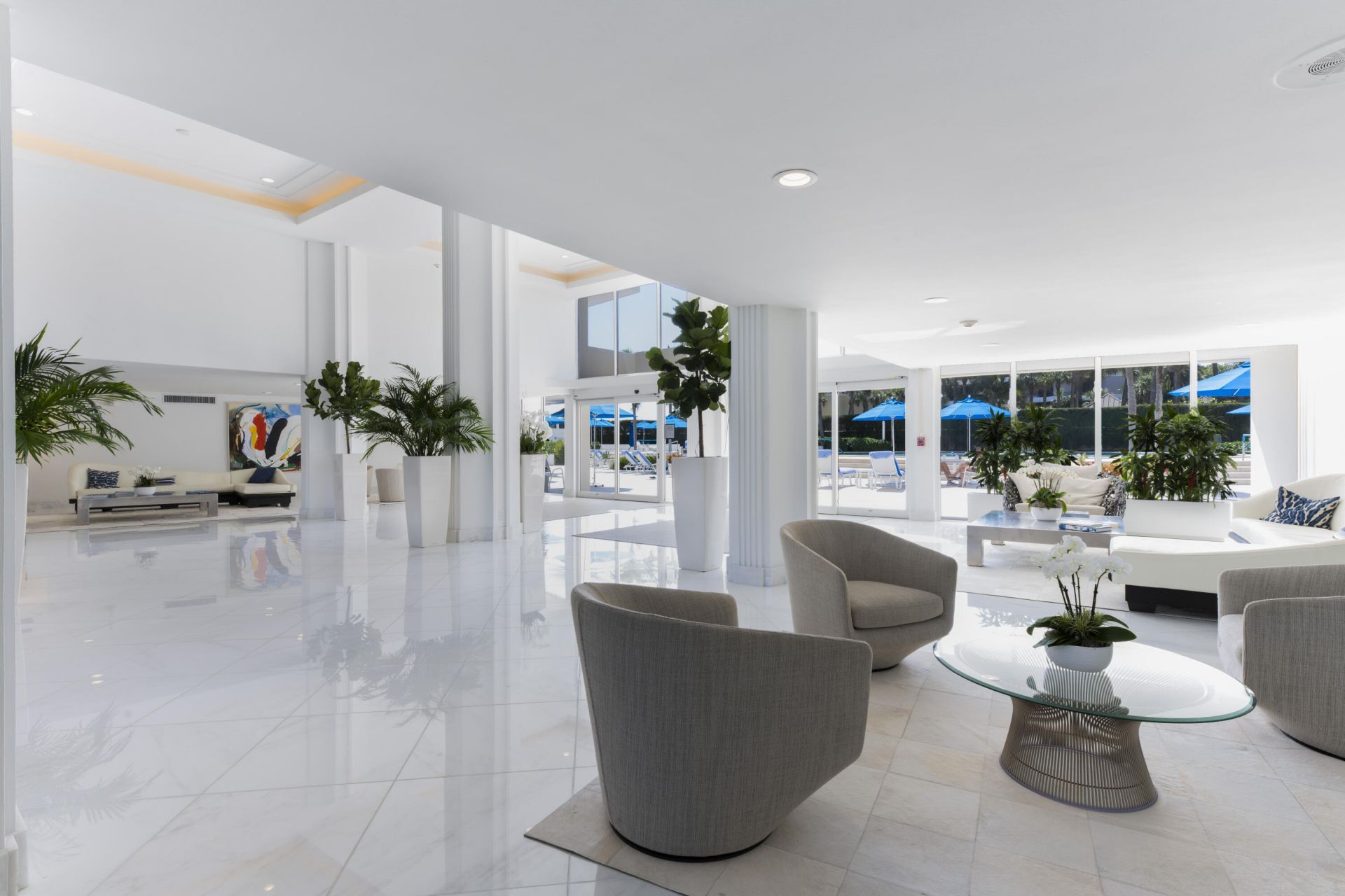 100 Sunrise Avenue, Unit 223, Palm Beach, FL 33480 Photo