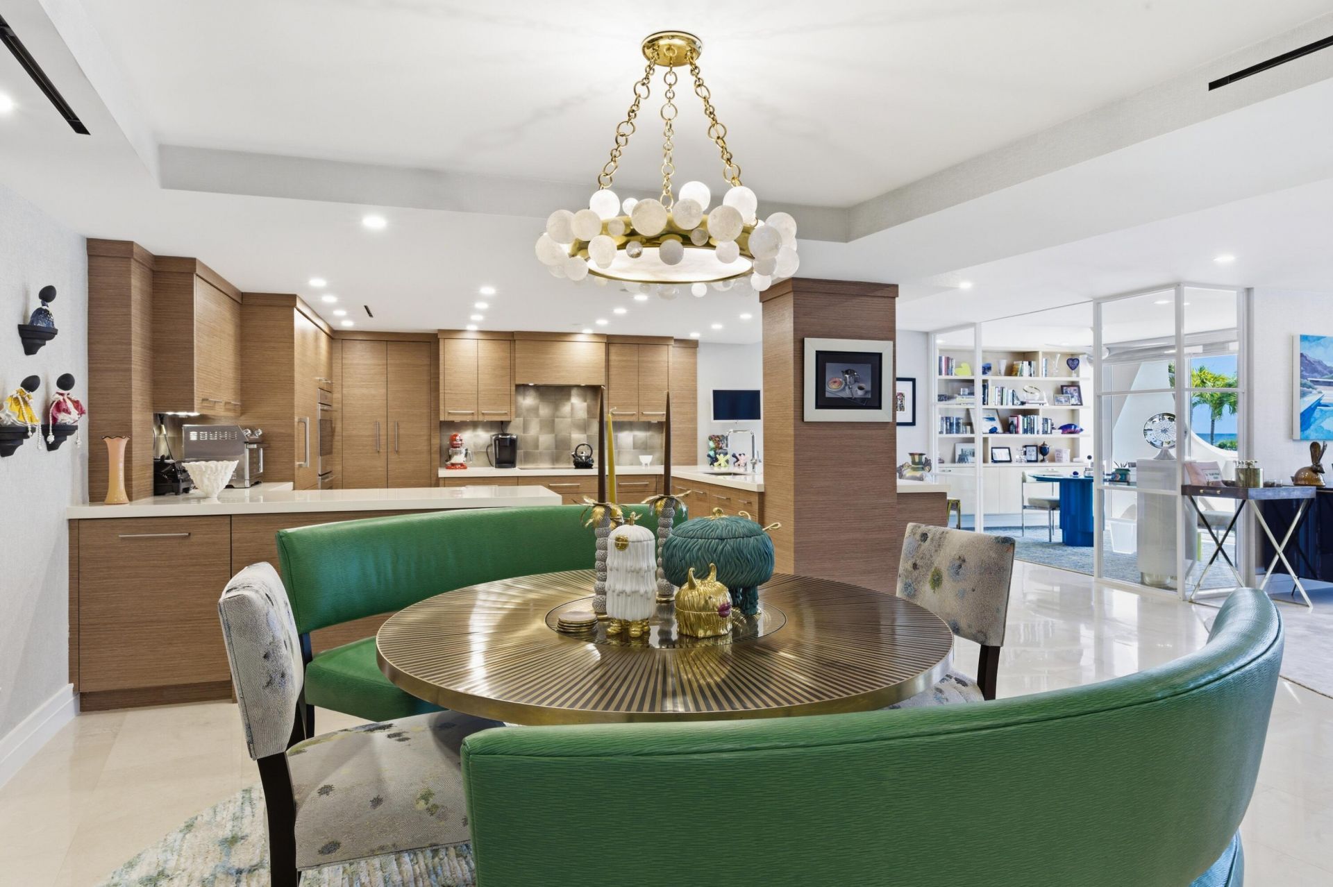 100 Sunrise Avenue, Unit 223, Palm Beach, FL 33480 Photo