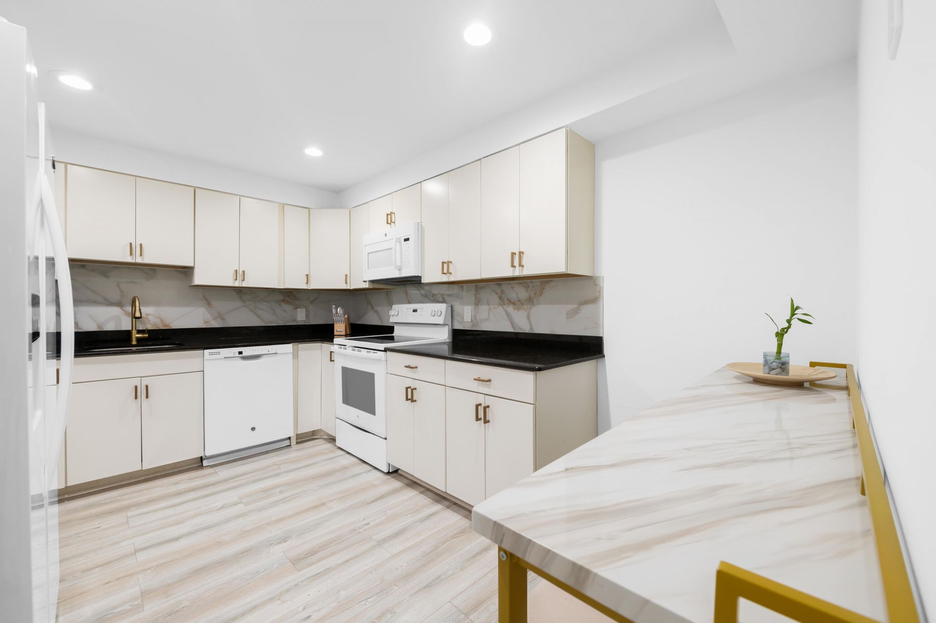 491 Racquet Club Road, Unit 106, Weston, FL 33326 Photo