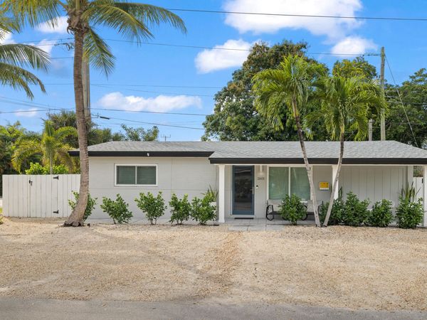 2601 NE 9th Terrace, Wilton Manors, FL 33334