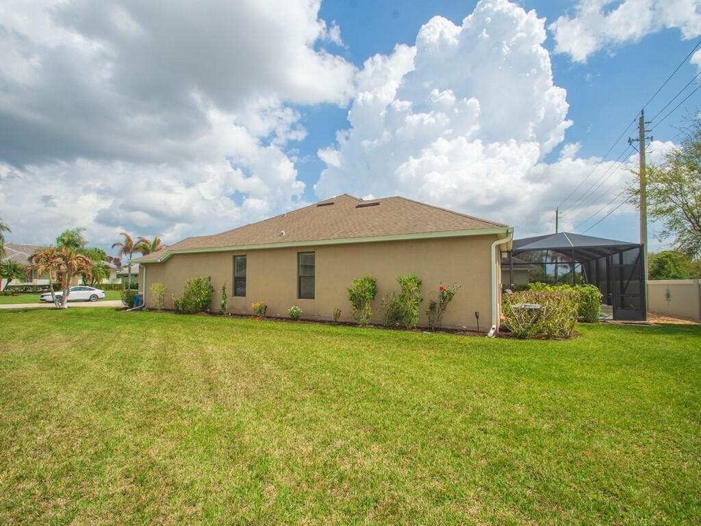 5907 Brae Burn Circle, Vero Beach, FL 32967 Photo