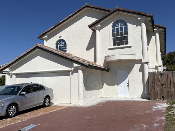 472 NW 2nd Terrace, Deerfield Beach, FL 33441