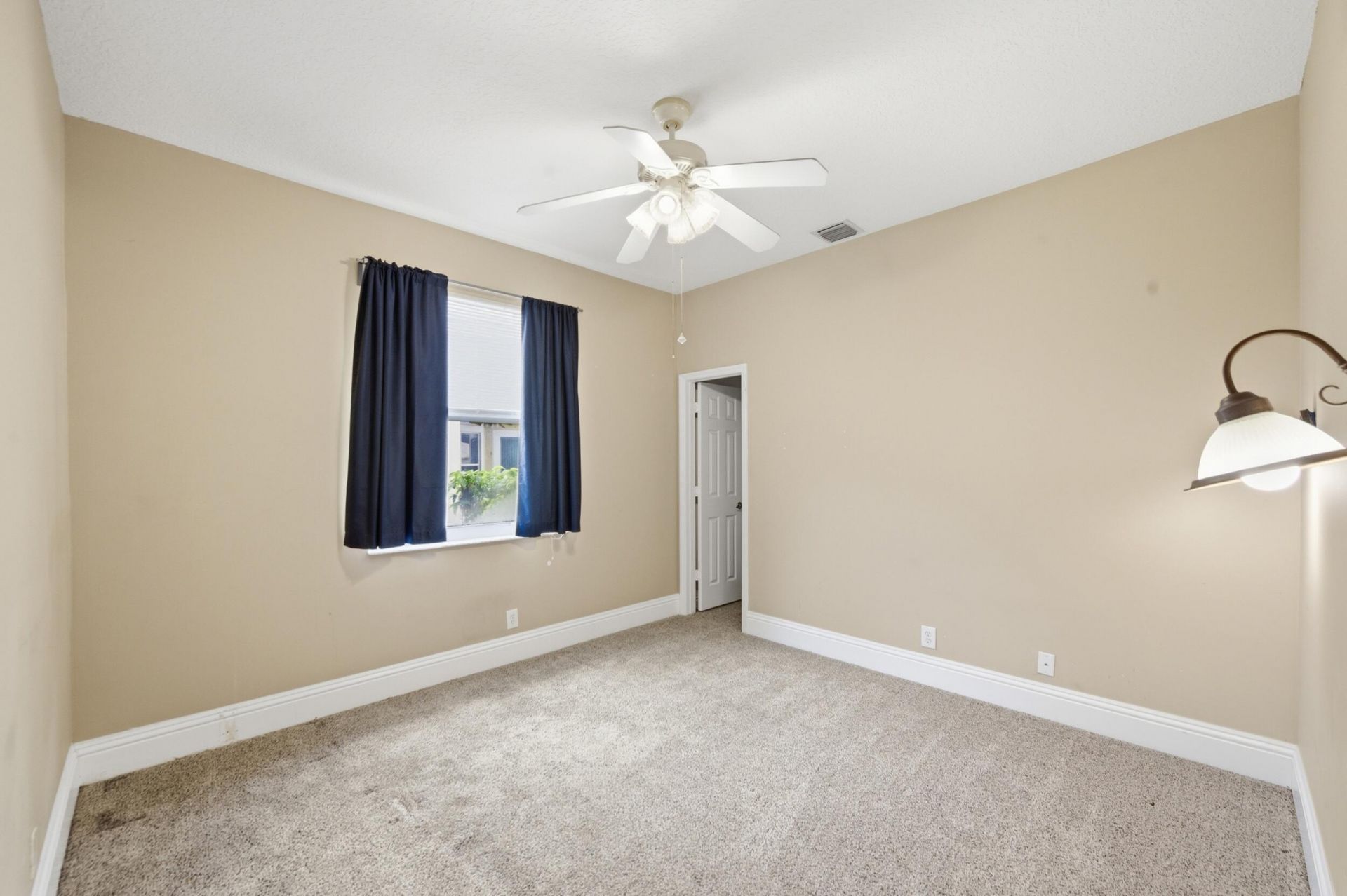 5040 NW 57th Terrace, Coral Springs, FL 33067 Photo