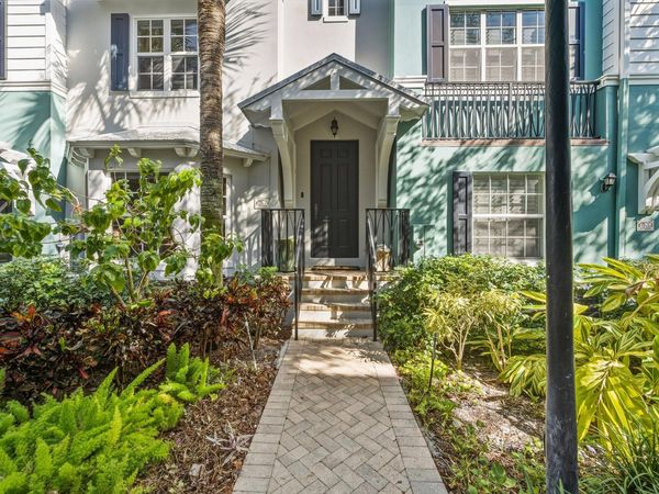 362 E Mallory Circle, Delray Beach, FL 33483