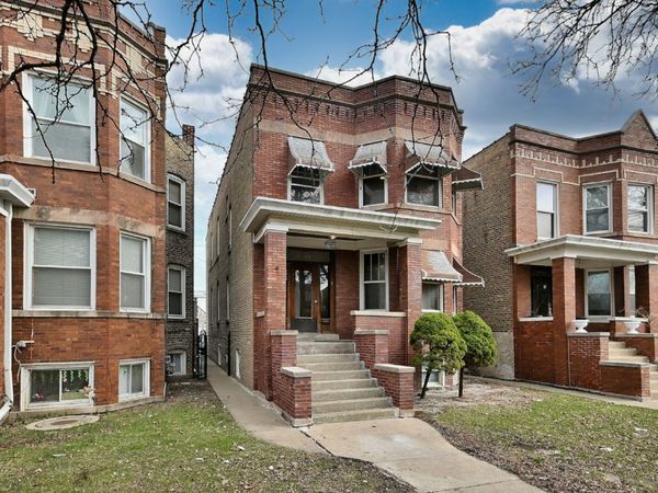 4450 W Altgeld Street , Chicago, IL 60639