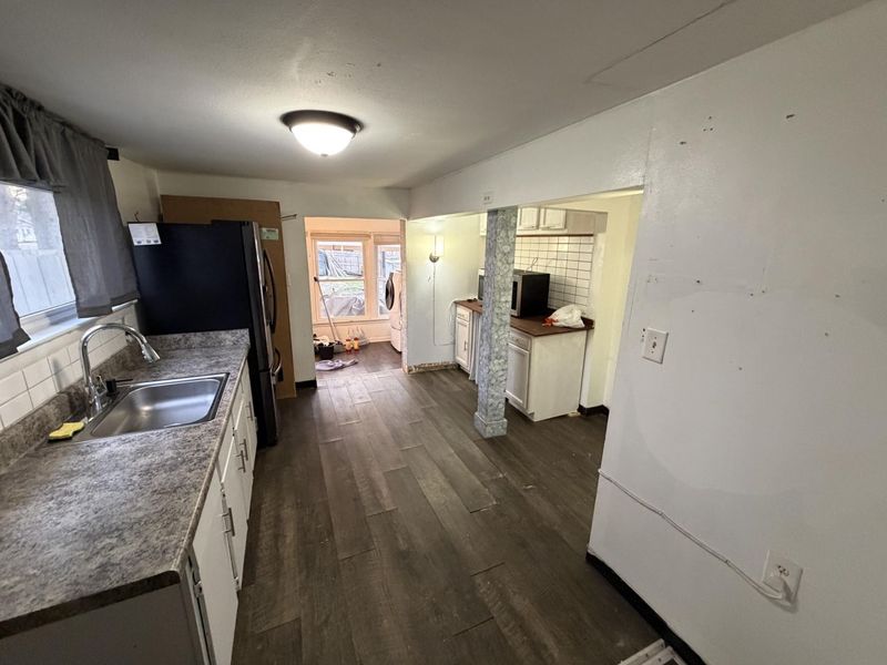 404 N Troy Street, Bellefontaine, OH 43311 Photo 6