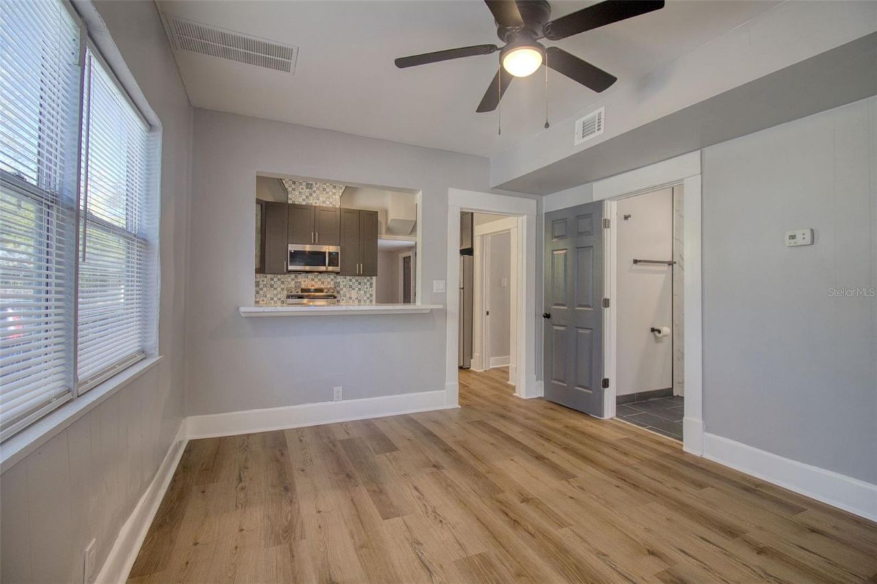 675 16th Avenue S, Unit 1, Saint Petersburg, FL 33701 Photo