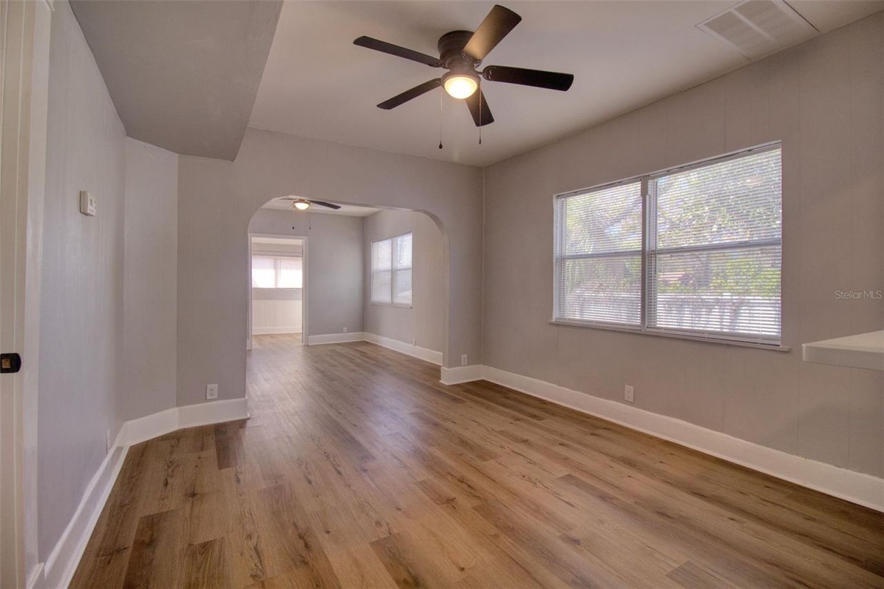 675 16th Avenue S, Unit 1, Saint Petersburg, FL 33701 Photo