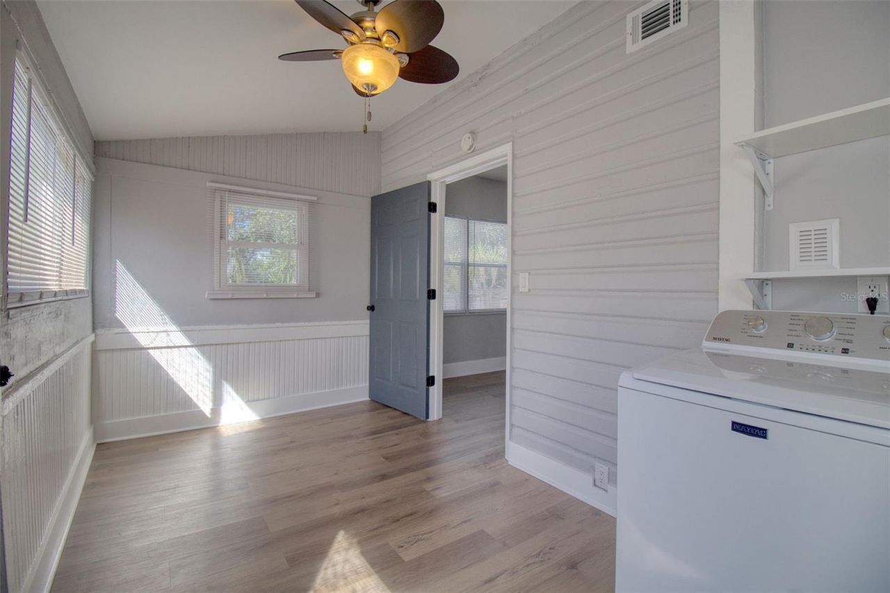 675 16th Avenue S, Unit 1, Saint Petersburg, FL 33701 Photo