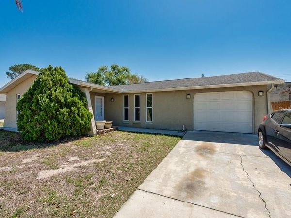 7130 ISLE DRIVE , PORT RICHEY, FL 34668