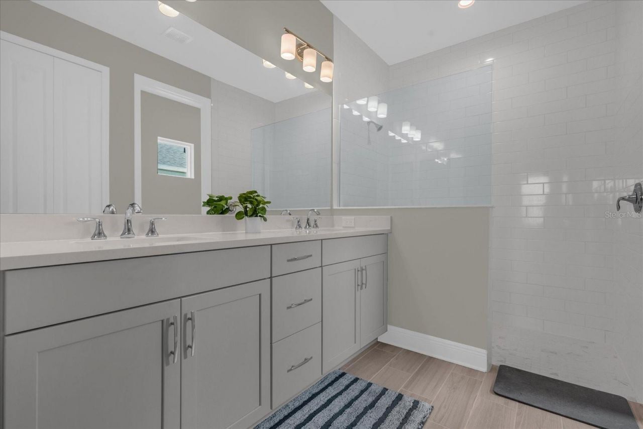 4531 Canoe Creek Avenue, Parrish, FL 34219 Photo