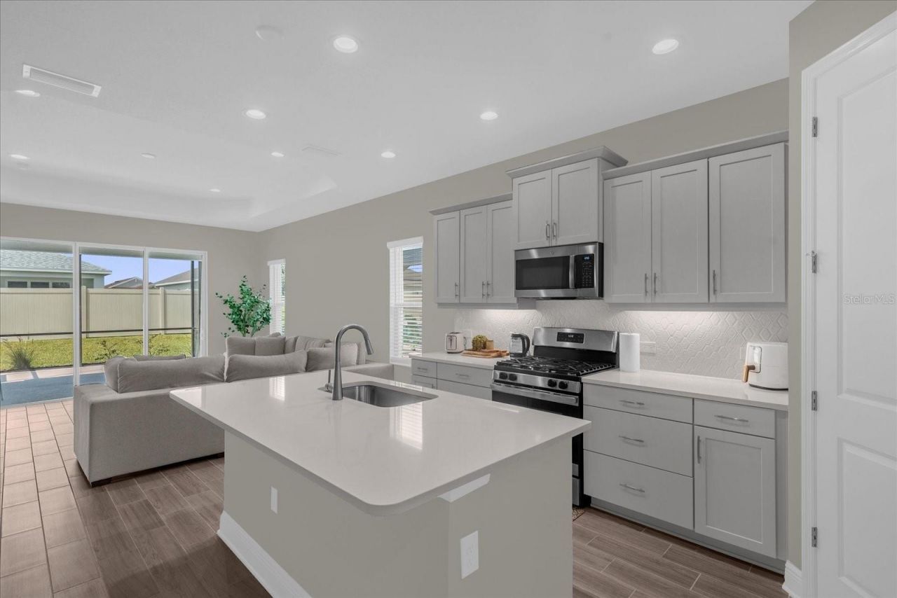 4531 Canoe Creek Avenue, Parrish, FL 34219 Photo