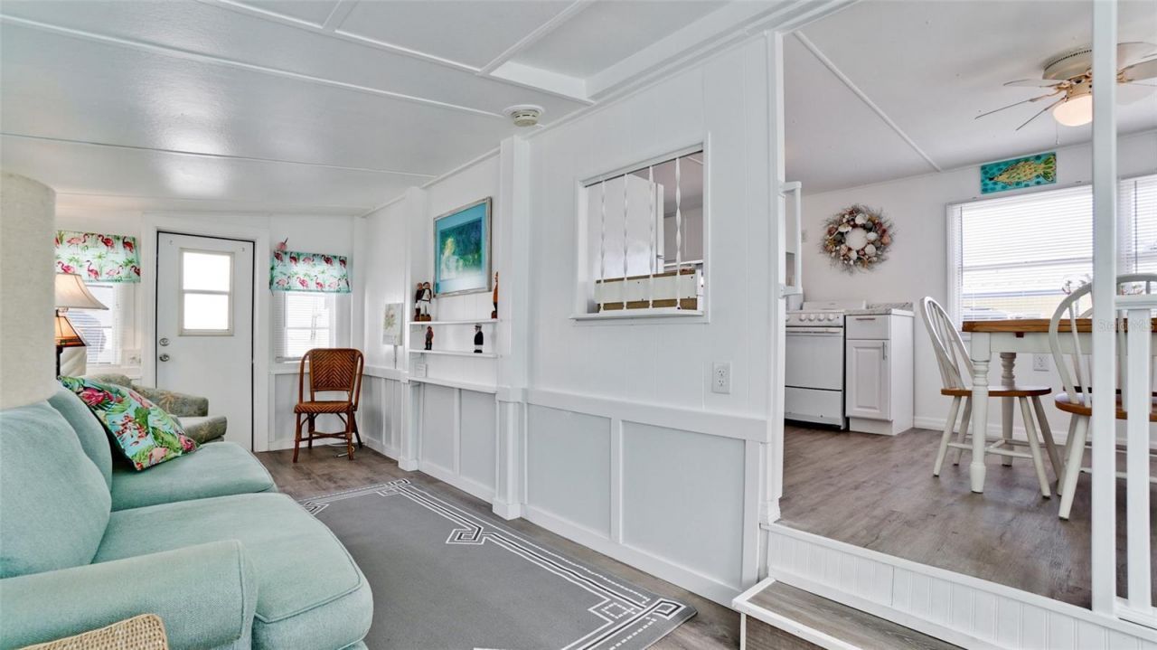 31 1st Street, Bradenton, FL 34210 Photo