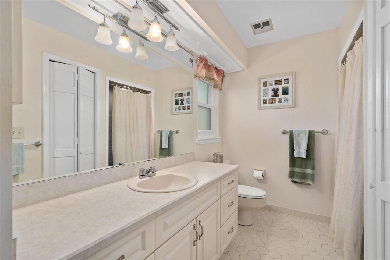 1805 Meadowbend Drive, Longwood, FL 32750 Photo