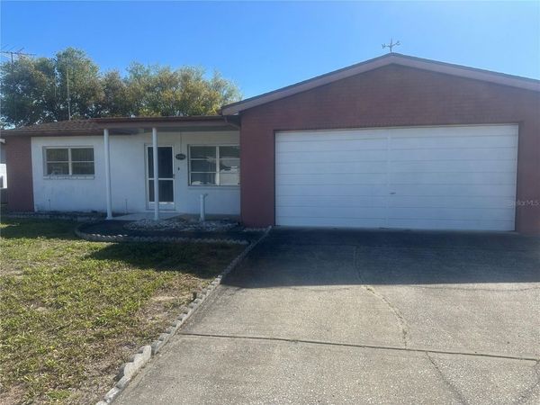 9308 WOLCOTT LANE , PORT RICHEY, FL 34668