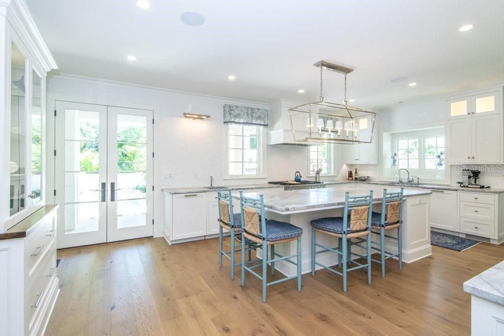 908 S Dakota Avenue, Tampa, FL 33606 Photo