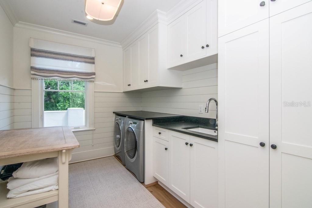 908 S Dakota Avenue, Tampa, FL 33606 Photo