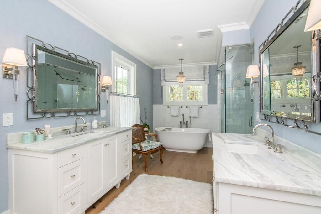 908 S Dakota Avenue, Tampa, FL 33606 Photo