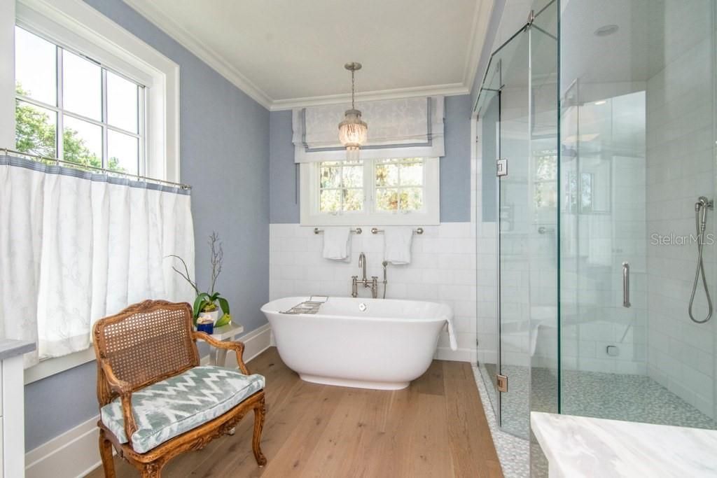 908 S Dakota Avenue, Tampa, FL 33606 Photo