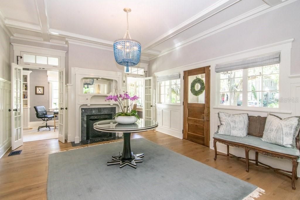 908 S Dakota Avenue, Tampa, FL 33606 Photo