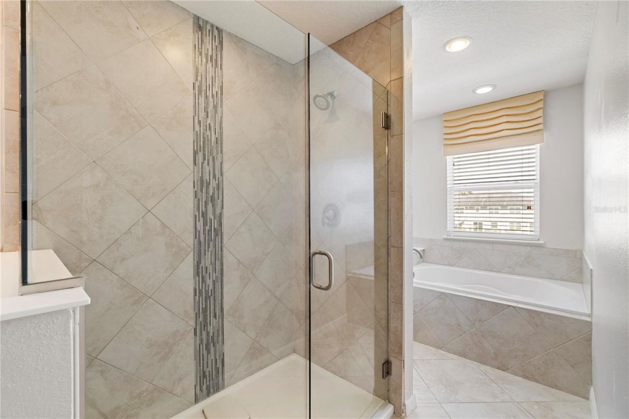 3815 Brighton Park Circle , Orlando, FL 32812 Photo