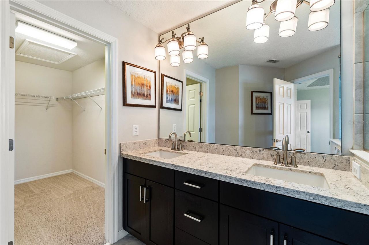 3815 Brighton Park Circle , Orlando, FL 32812 Photo