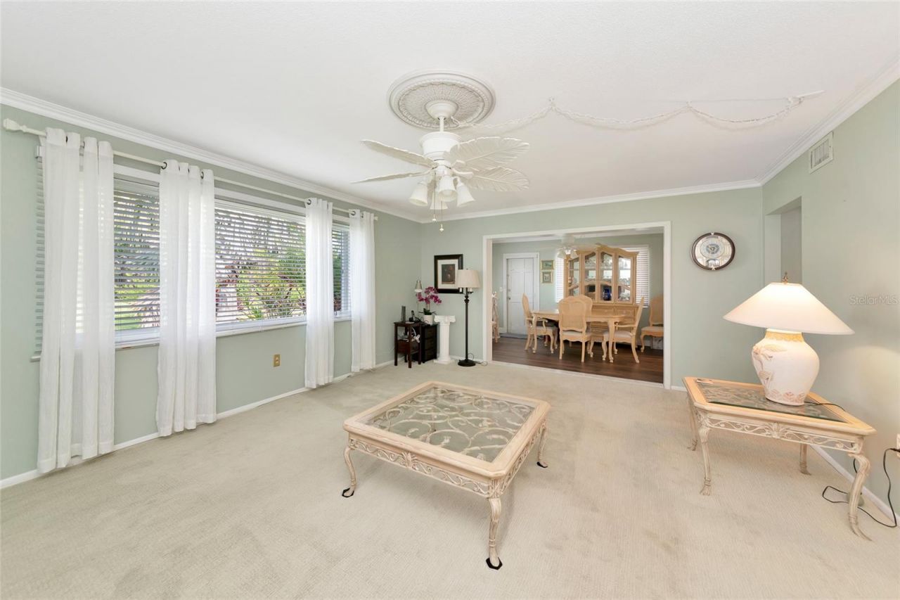 1807 University Place, Unit 151, Sarasota, FL 34235 Photo