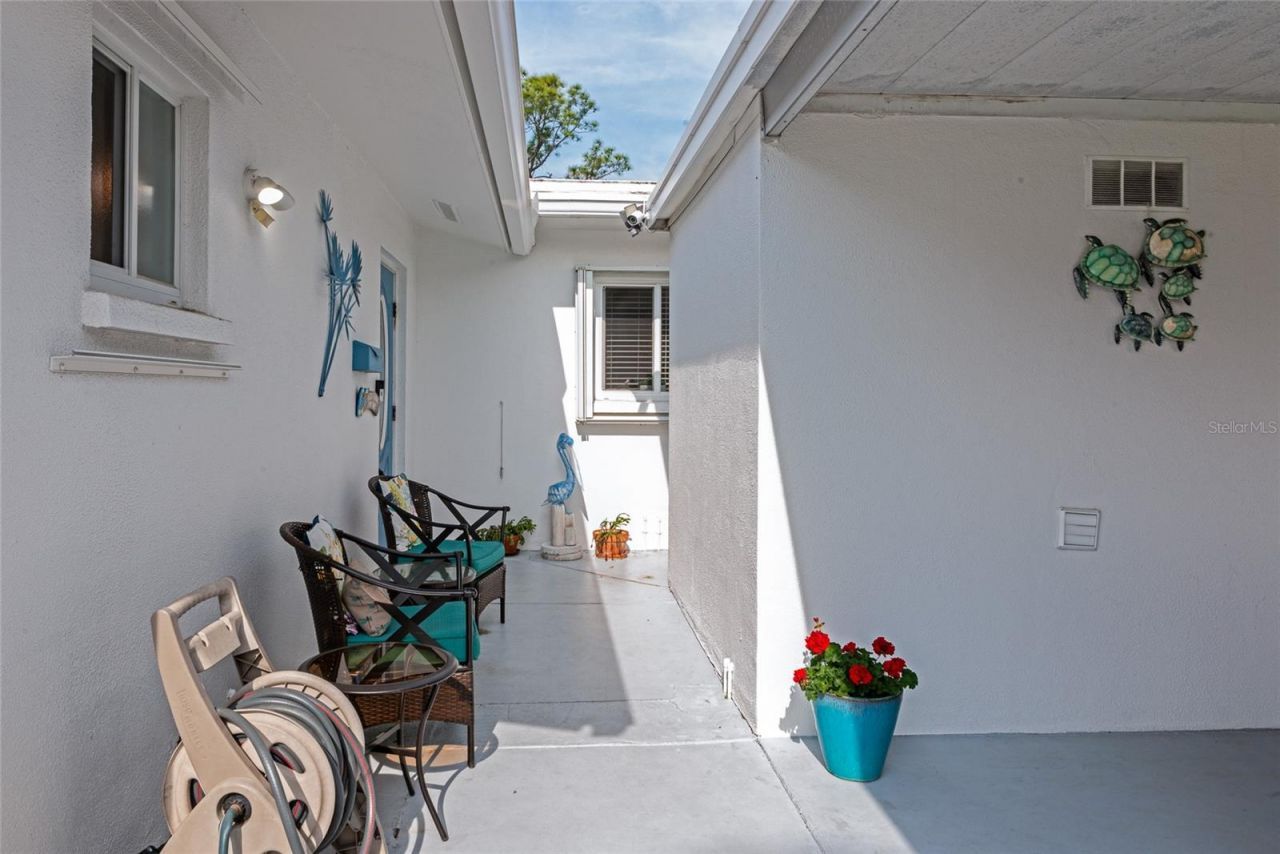 1807 University Place, Unit 151, Sarasota, FL 34235 Photo