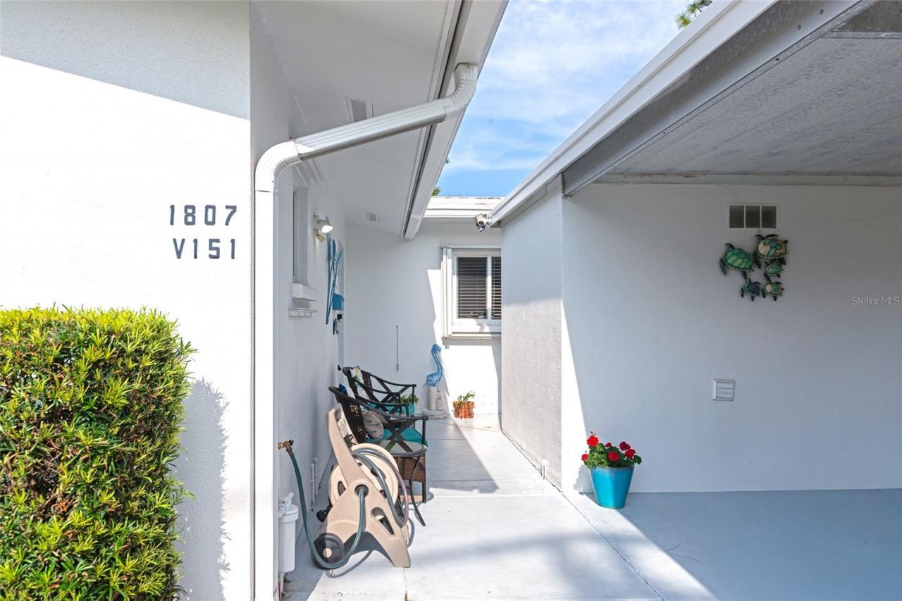 1807 University Place, Unit 151, Sarasota, FL 34235 Photo