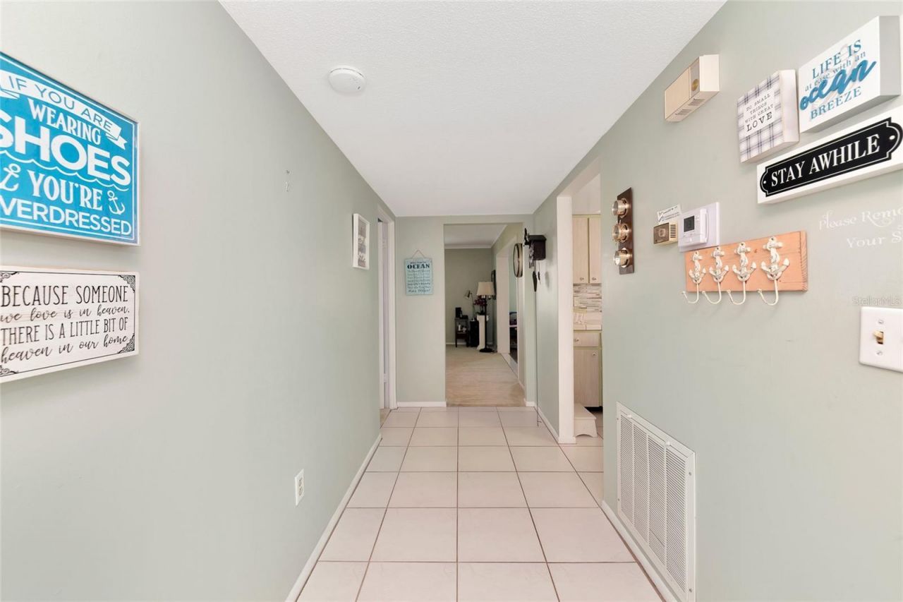 1807 University Place, Unit 151, Sarasota, FL 34235 Photo