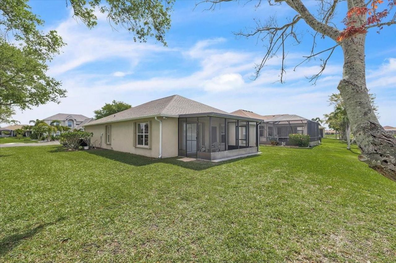 24483 Lakeside Manor, Port Charlotte, FL 33980 Photo