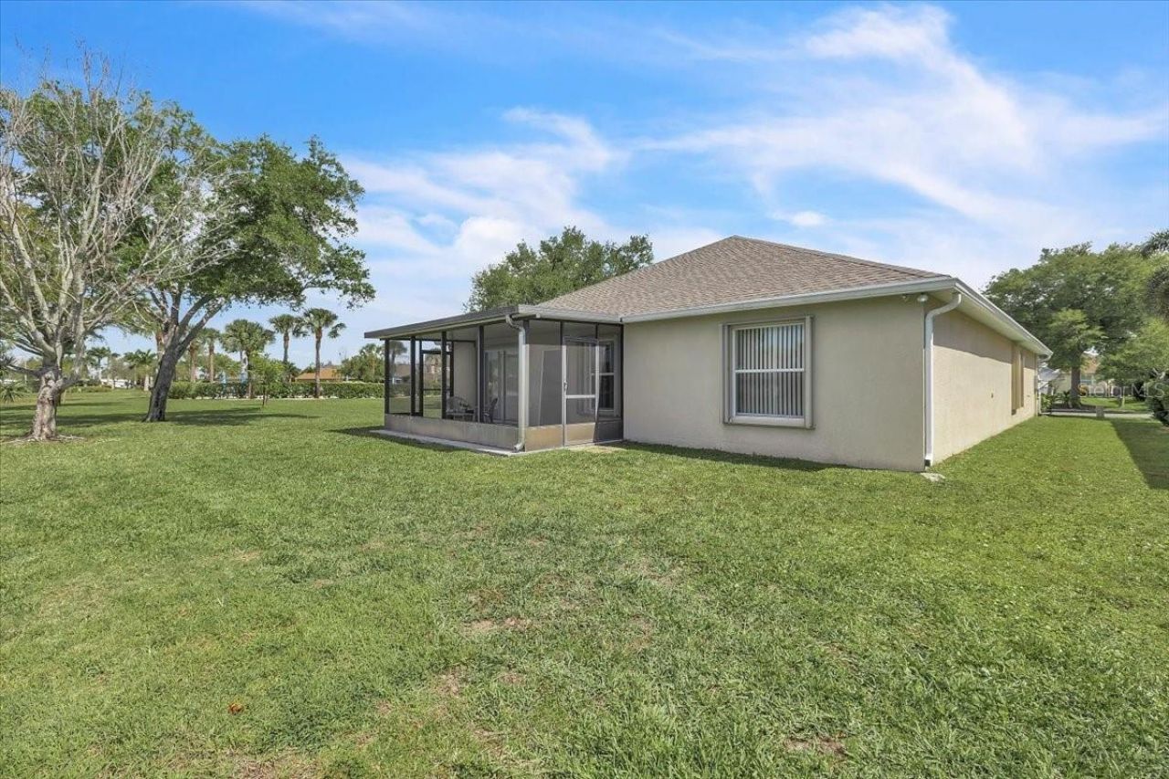 24483 Lakeside Manor, Port Charlotte, FL 33980 Photo