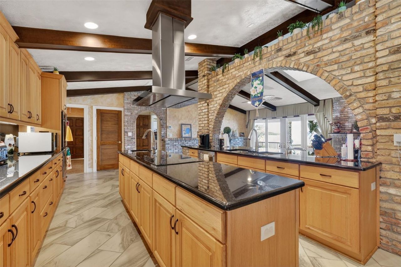 13033 SE 158th Lane, Weirsdale, FL 32195 Photo