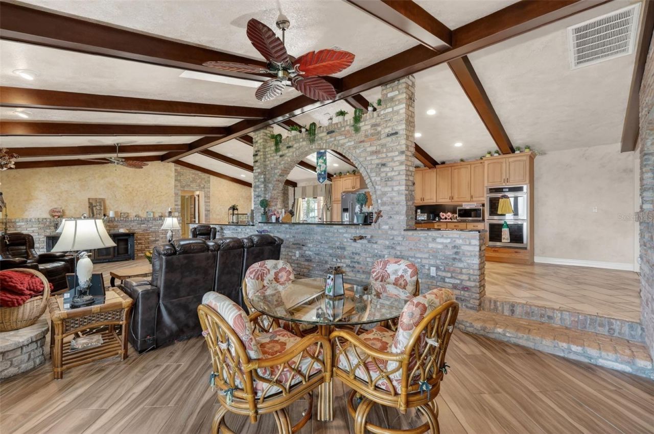 13033 SE 158th Lane, Weirsdale, FL 32195 Photo