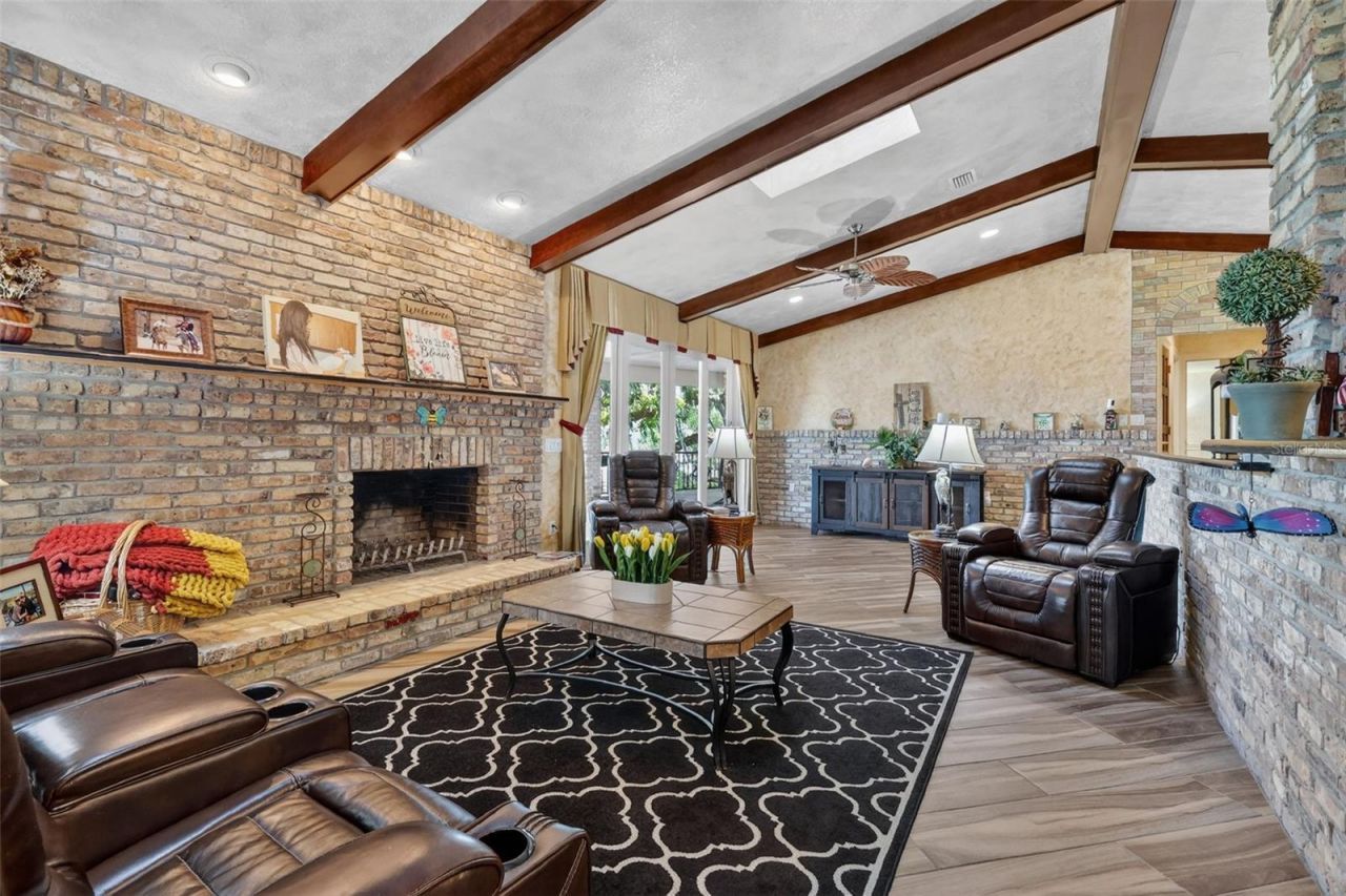 13033 SE 158th Lane, Weirsdale, FL 32195 Photo