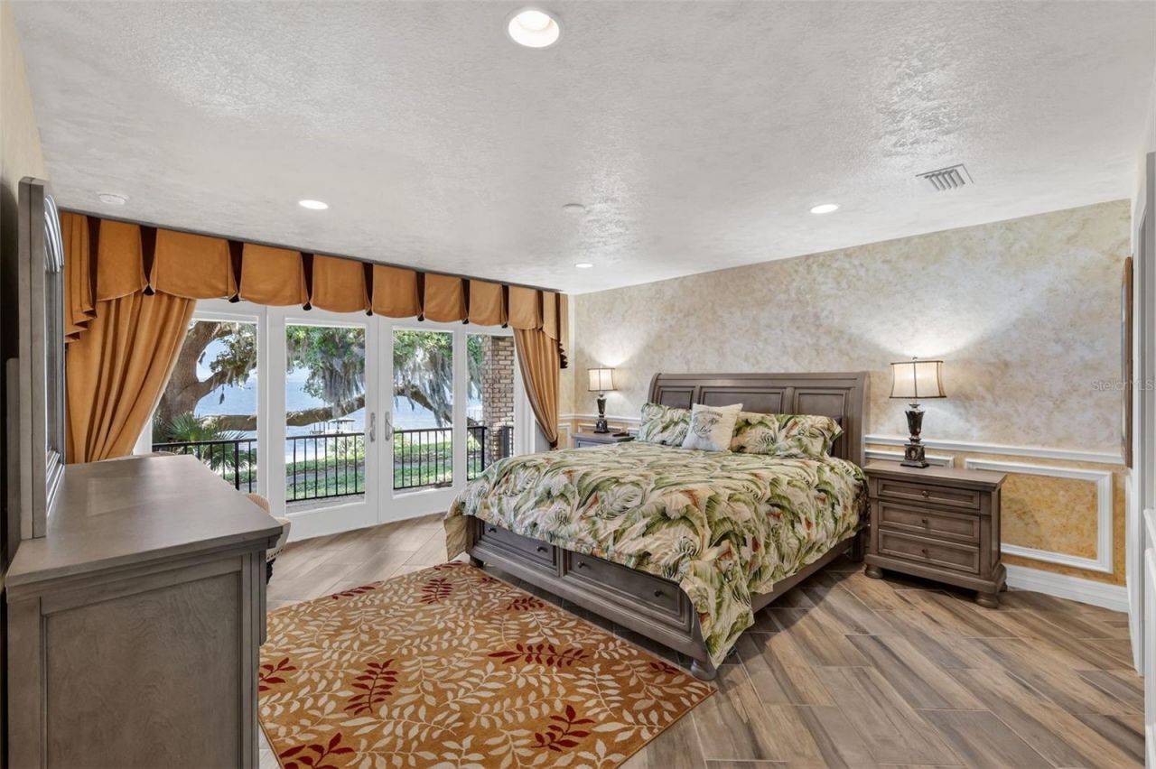 13033 SE 158th Lane, Weirsdale, FL 32195 Photo