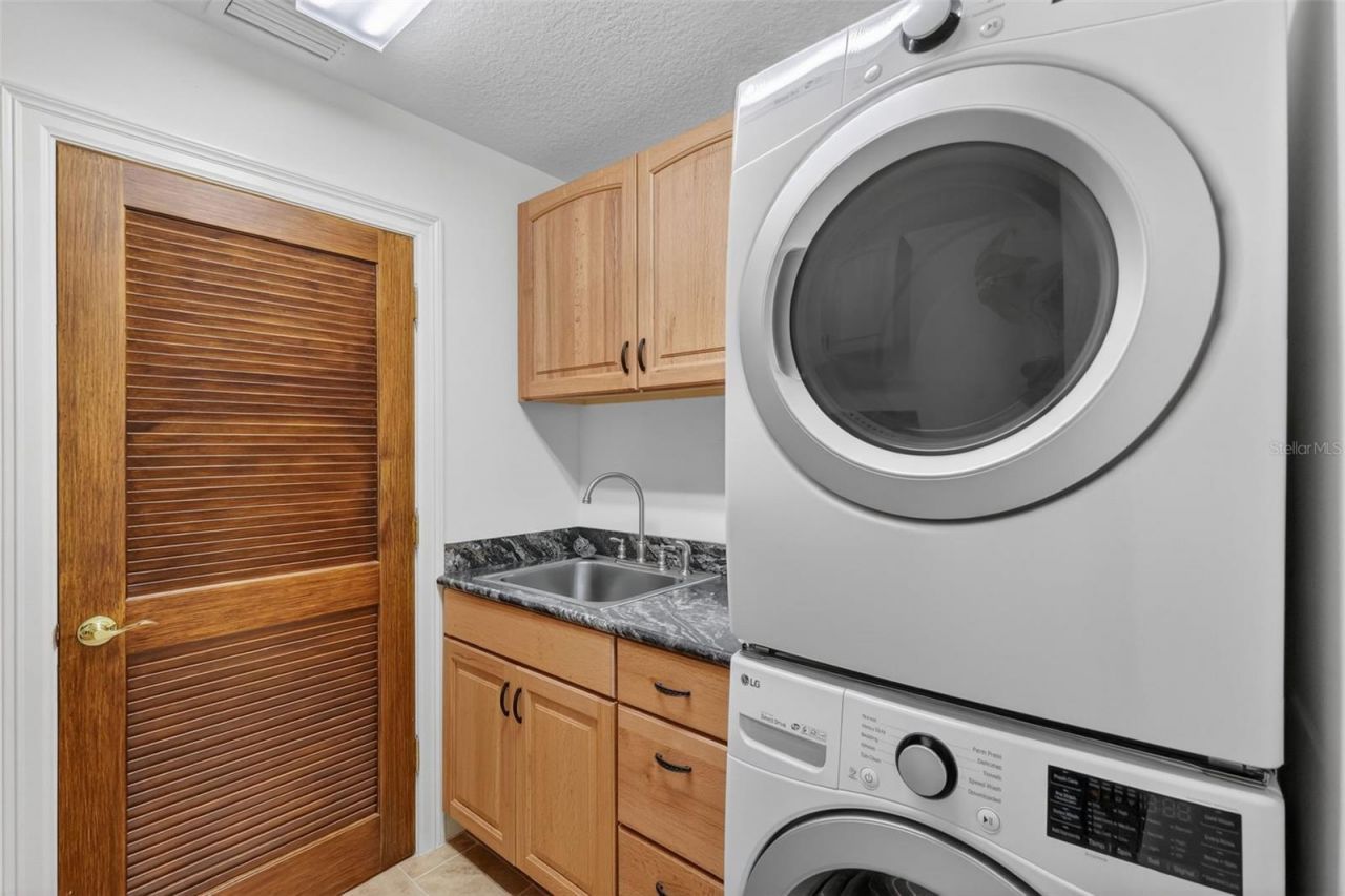 13033 SE 158th Lane, Weirsdale, FL 32195 Photo