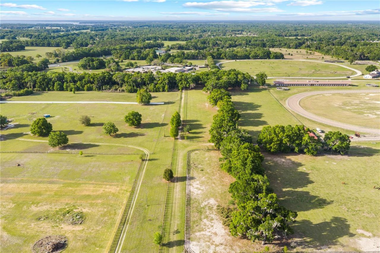 1150 NE 155 Place , Citra, FL 32113 Photo