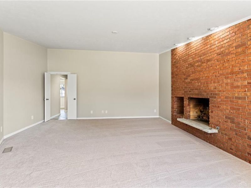 2247 E Whipp Road, Kettering, OH 45440 Photo 15