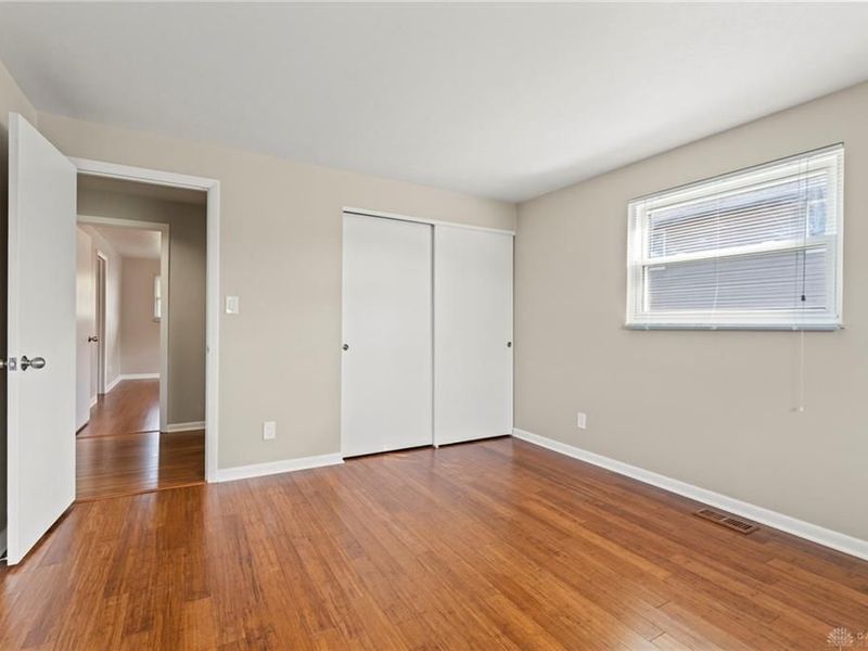 2247 E Whipp Road, Kettering, OH 45440 Photo 33