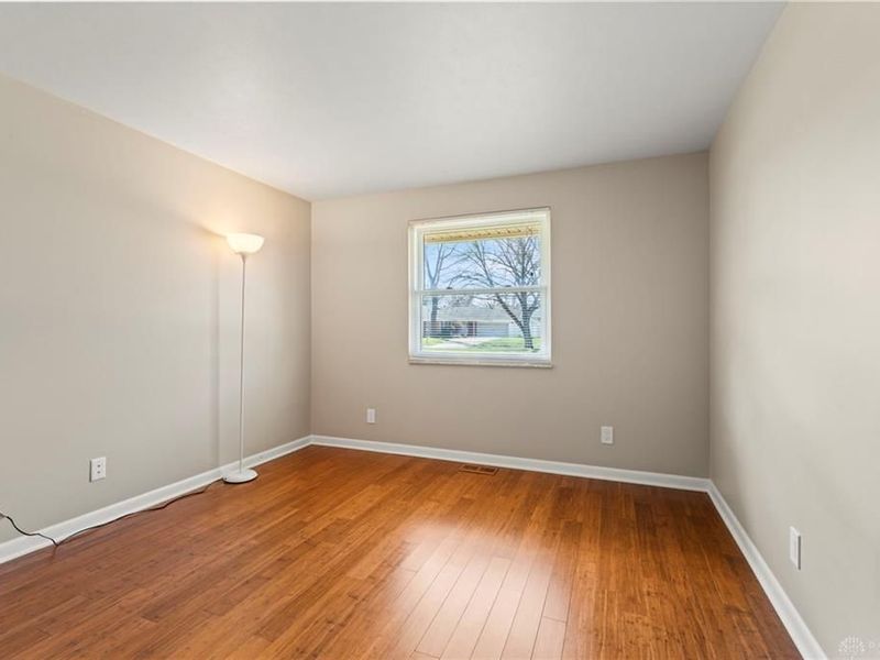 2247 E Whipp Road, Kettering, OH 45440 Photo 36