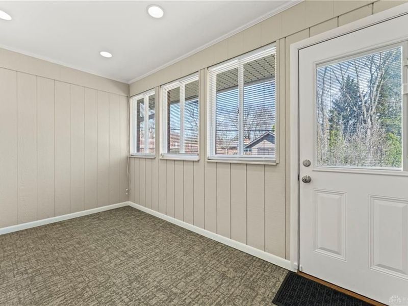 2247 E Whipp Road, Kettering, OH 45440 Photo 38