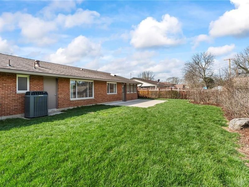 2247 E Whipp Road, Kettering, OH 45440 Photo 52